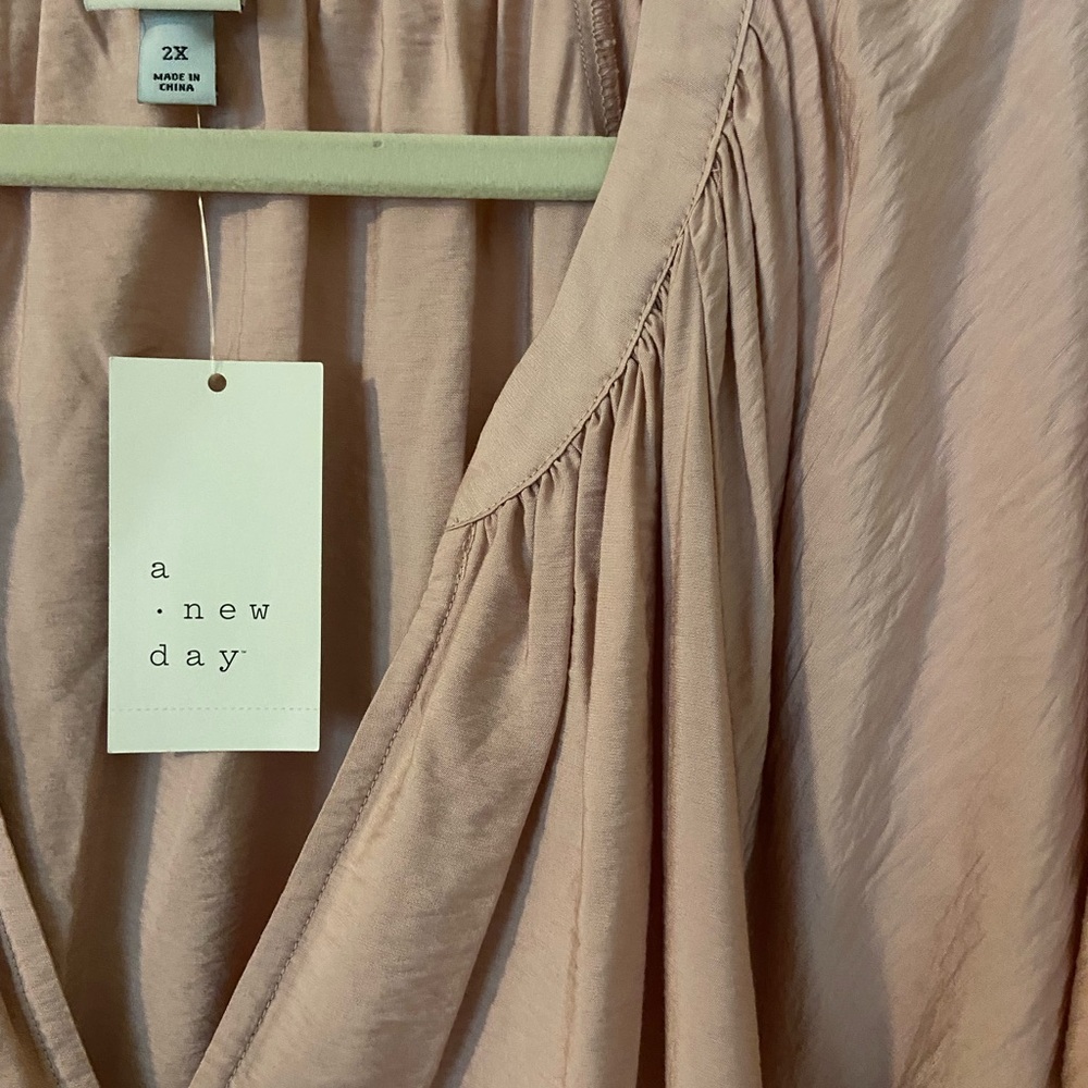 A New Day Blush Colored Long Sleeve Tiered Chiffon Flowing Maxi Dress 2X NWT - Picture 11 of 12